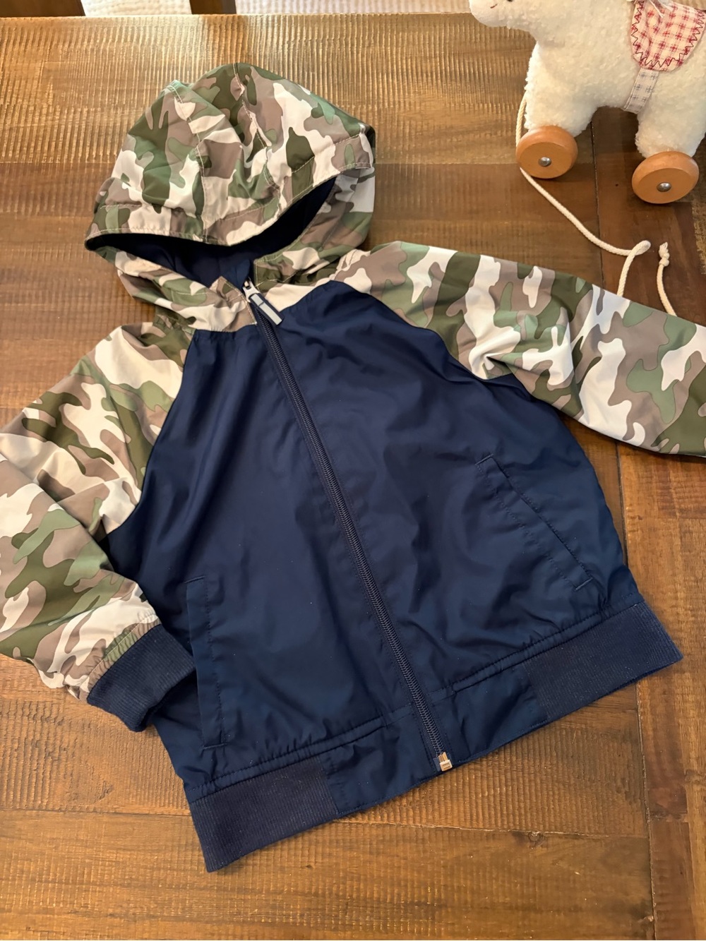 Navy & Camouflage (Camo) Lined Windbreaker 3T Toddler NICE!